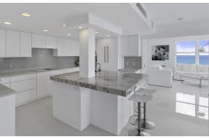 2295 S Ocean Blvd, Palm Beach, FL 33480, Sold 03/26/21