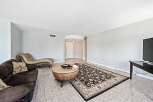 3475 S Ocean Blvd, Palm Beach, FL 33480, Sold 04/27/21