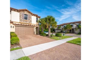 6940 Halton Park Ln, Coconut Creek, FL 33073, Sold 10/26/20