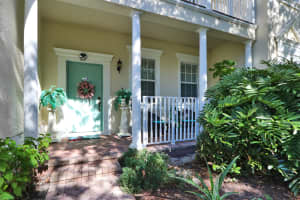 169 E Thatch Palm Cir, Jupiter, FL 33458, Sold 10/09/20