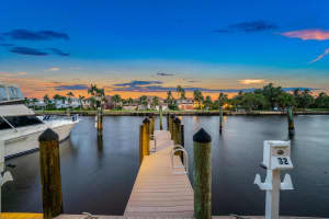 101, 300 Captains Walk, Delray Beach, FL 33483, Sold 10/28/20