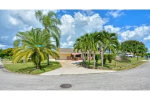 2458 NE 18th Ln, Jensen Beach, FL 34957, Sold 10/26/20