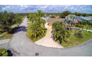 2458 NE 18th Ln, Jensen Beach, FL 34957, Sold 10/26/20