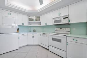 86 Mac Farlane Dr #3j, Delray Beach, FL 33483, Sold 10/22/20