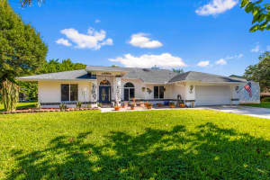 3082 NE Ivy Ln, Jensen Beach, FL 34957, Sold 01/12/21