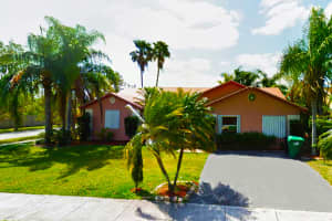 13722 SW 285th St, Homestead, FL 33033, Sold 04/23/21