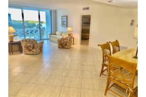 2760 S Ocean Blvd, Palm Beach, FL 33480, Sold 07/23/21