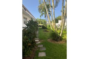 1110 Fairview Ln, West Palm Beach, FL 33404, Sold 09/30/20