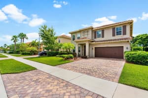 10652 Ivanhoe Ln, Wellington, FL 33414, Sold 10/21/20