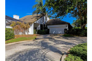 MLS# R10652023, Vero Beach, Florida 32963