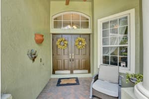 1735 Newhaven Point Ln, West Palm Beach, FL 33411, Sold 11/13/20