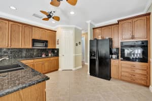 1735 Newhaven Point Ln, West Palm Beach, FL 33411, Sold 11/13/20