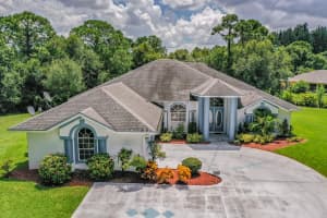 8655 Pine Martin Ln, Fort Pierce, FL 34947, Sold 10/27/20