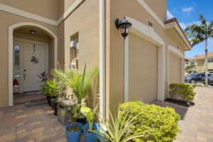 540 SW Glen Crest Way, Stuart, FL 34997, Sold 11/12/20