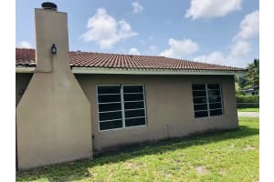 899 NW 7th St, Boca Raton, FL 33486, Sold 12/02/20