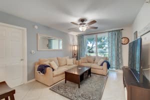 214 Villa Cir, Boynton Beach, FL 33435, Sold 10/29/20