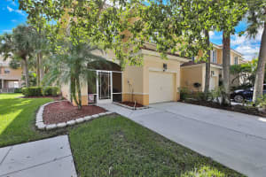 210 River Bluff Ln, Royal Palm Beach, FL 33411, Sold 10/29/20