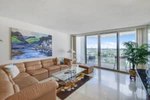 2295 S Ocean Blvd, Palm Beach, FL 33480, Sold 07/02/21