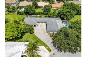 10394 Peachtree Cir, Palm Beach Gardens, FL 33418, Sold 11/20/20