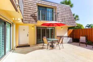 139 Ocean Cove Dr, Jupiter, FL 33477, Sold 12/30/20