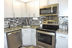 5901 Whispering Pine Way b2, Greenacres, FL 33463, Sold 12/15/20