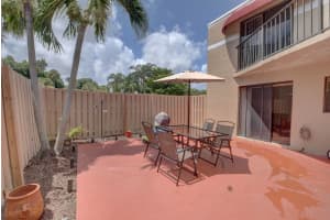 4175 Village Dr, Delray Beach, FL 33445, Sold 10/16/20