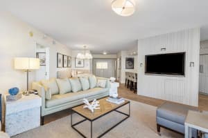 2660 S Ocean Blvd #405s, Palm Beach, FL 33480, Sold 06/21/21