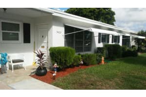 7403 W Oakridge Cir, Lantana, FL 33462, Sold 02/01/21