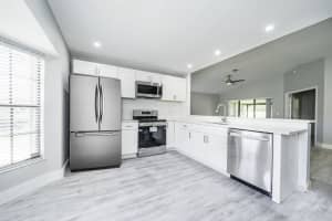 5319 Helene Cir, Boynton Beach, FL 33472, Sold 11/03/20