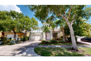 8965 SW 207th St, Cutler Bay, FL 33189, Sold 10/26/20
