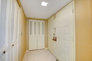 5200 N Flagler Dr, West Palm Beach, FL 33407, Sold 11/06/20