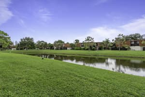 6345 Red Pine Ln, Greenacres, FL 33415, Sold 01/06/21