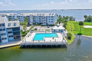 40 NE Plantation Rd, Stuart, FL 34996, Sold 12/01/20