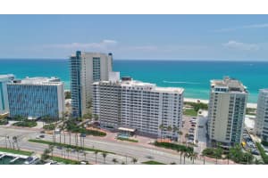 5005 Collins Ave PH 8, Miami Beach, FL 33140, Sold 09/01/21