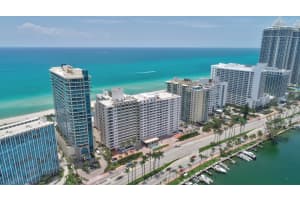 5005 Collins Ave PH 8, Miami Beach, FL 33140, Sold 09/01/21