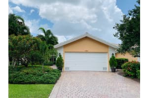 5165 Magnolia Bay Cir, Palm Beach Gardens, FL 33418, Sold 10/19/20