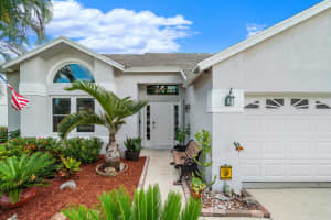 9876 Cross Pine Ct, Lake Worth, FL 33467, Sold 11/19/20