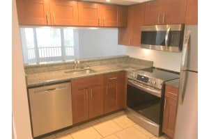 2201 Glenmoor Dr, West Palm Beach, FL 33409, Sold 10/09/20