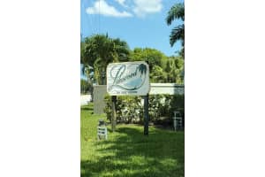 5530 N Lakewood Cir, Margate, FL 33063, Sold 12/21/20