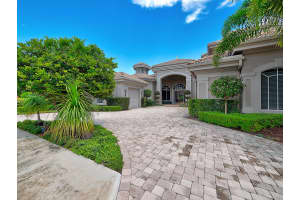104 St Martin Dr, Palm Beach Gardens, FL 33418, Sold 02/12/21