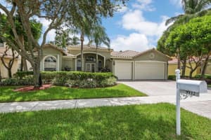 9932 Via Amati, Lake Worth, FL 33467, Sold 12/07/20