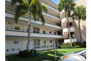 401 N Riverside Dr, Pompano Beach, FL 33062, Sold 01/19/21