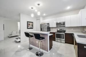 820 W Village Cir, Davie, FL 33325, Sold 11/17/20