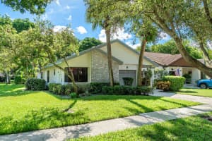 4856 Boxwood Cir, Boynton Beach, FL 33436, Sold 10/21/20