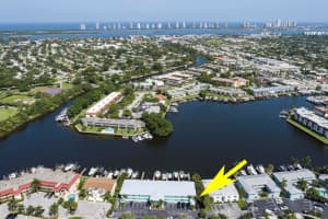 420 Northlake Ct, North Palm Beach, FL 33408, Sold 02/12/21