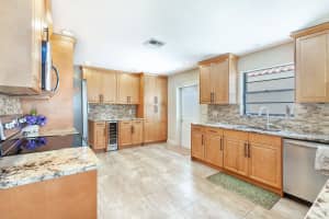 13242 St Tropez Cir, Palm Beach Gardens, FL 33410, Sold 12/01/20
