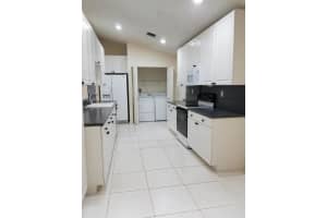 11917 Donlin Dr, Wellington, FL 33414, Sold 10/27/20