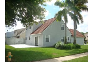 2855 Black Pine Ct, Lake Worth, FL 33462, Sold 11/17/20