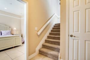 242 W Thatch Palm Cir, Jupiter, FL 33458, Sold 10/16/20