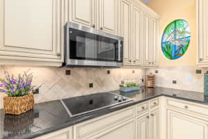 238 Ocean Bay Dr, Jensen Beach, FL 34957, Sold 12/07/20